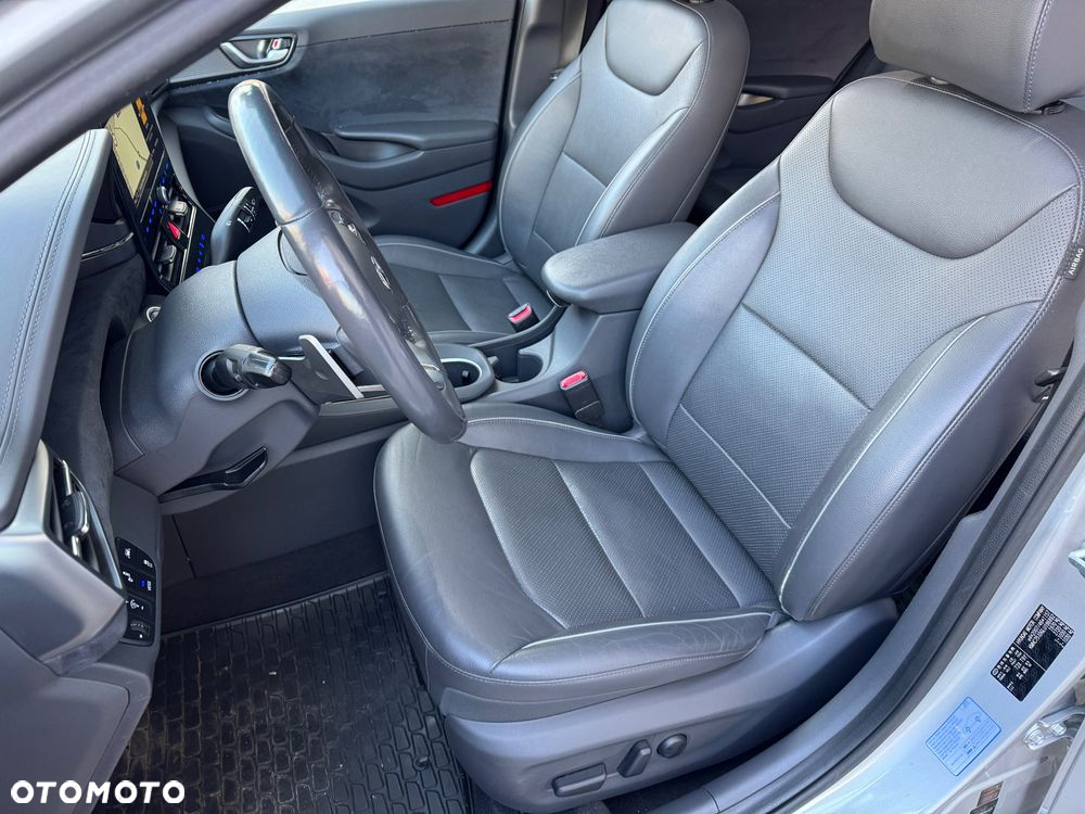Hyundai IONIQ plug-in hybrid Platinum - 13