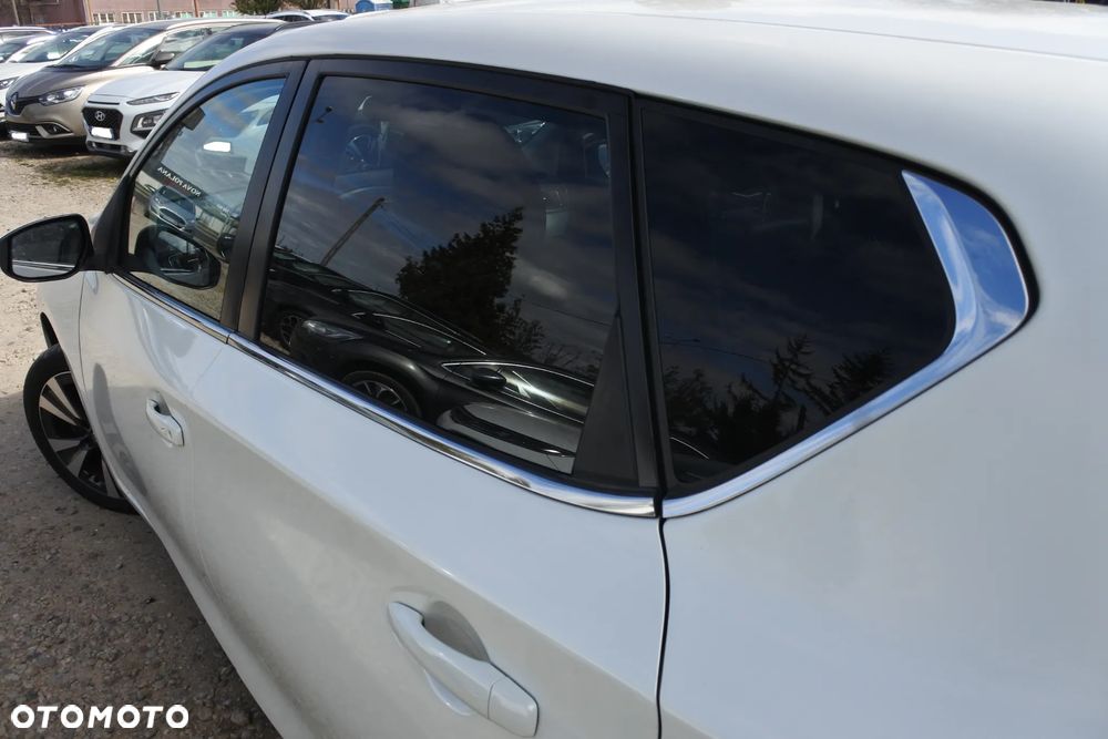 Nissan Pulsar 1.2 DIG-T Tekna EU6 - 24