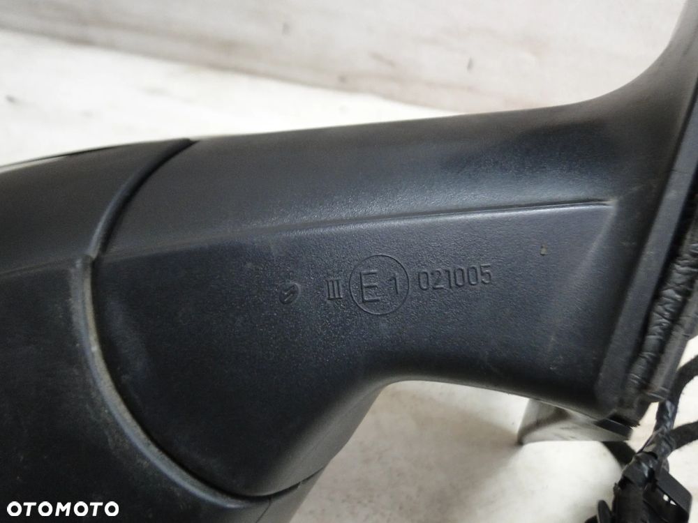 VW SCIROCCO LUSTERKO PRAWE 13 PIN  EUROPA - 15