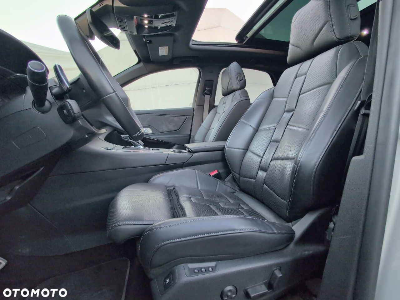 DS Automobiles DS 7 Crossback - 8