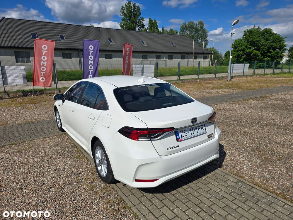 Toyota Corolla 1.8 Hybrid Comfort - 9