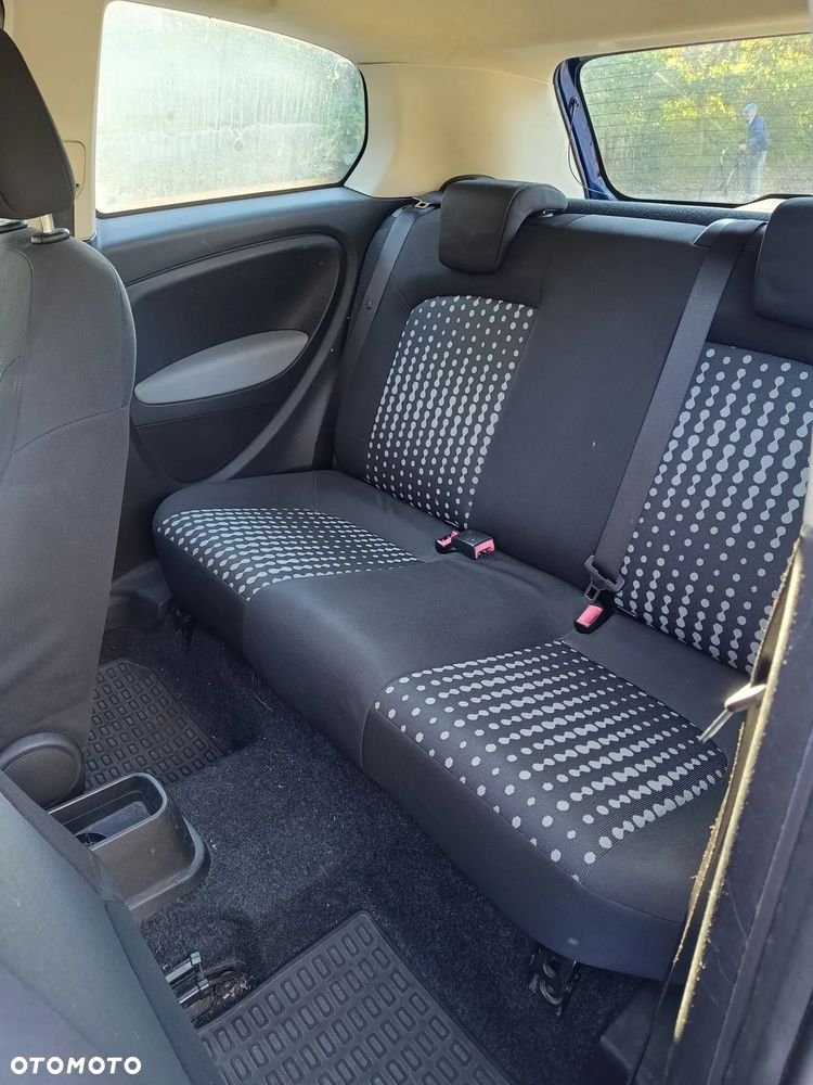 Fiat Grande Punto - 13