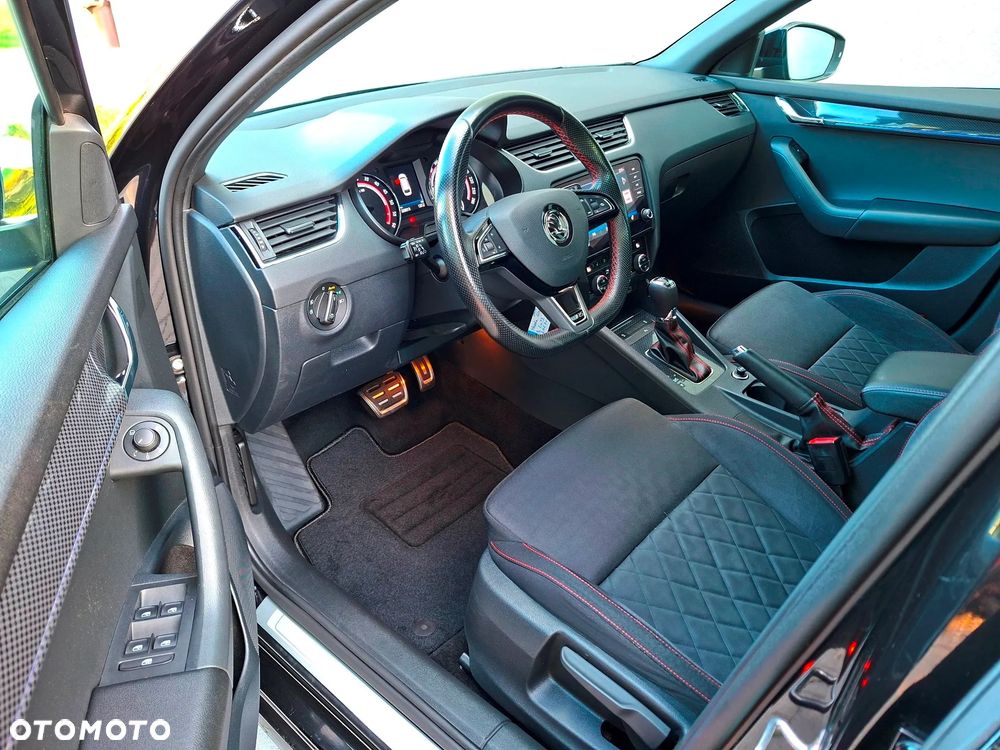 Skoda Octavia 2.0 TDI RS DSG EU6 - 19