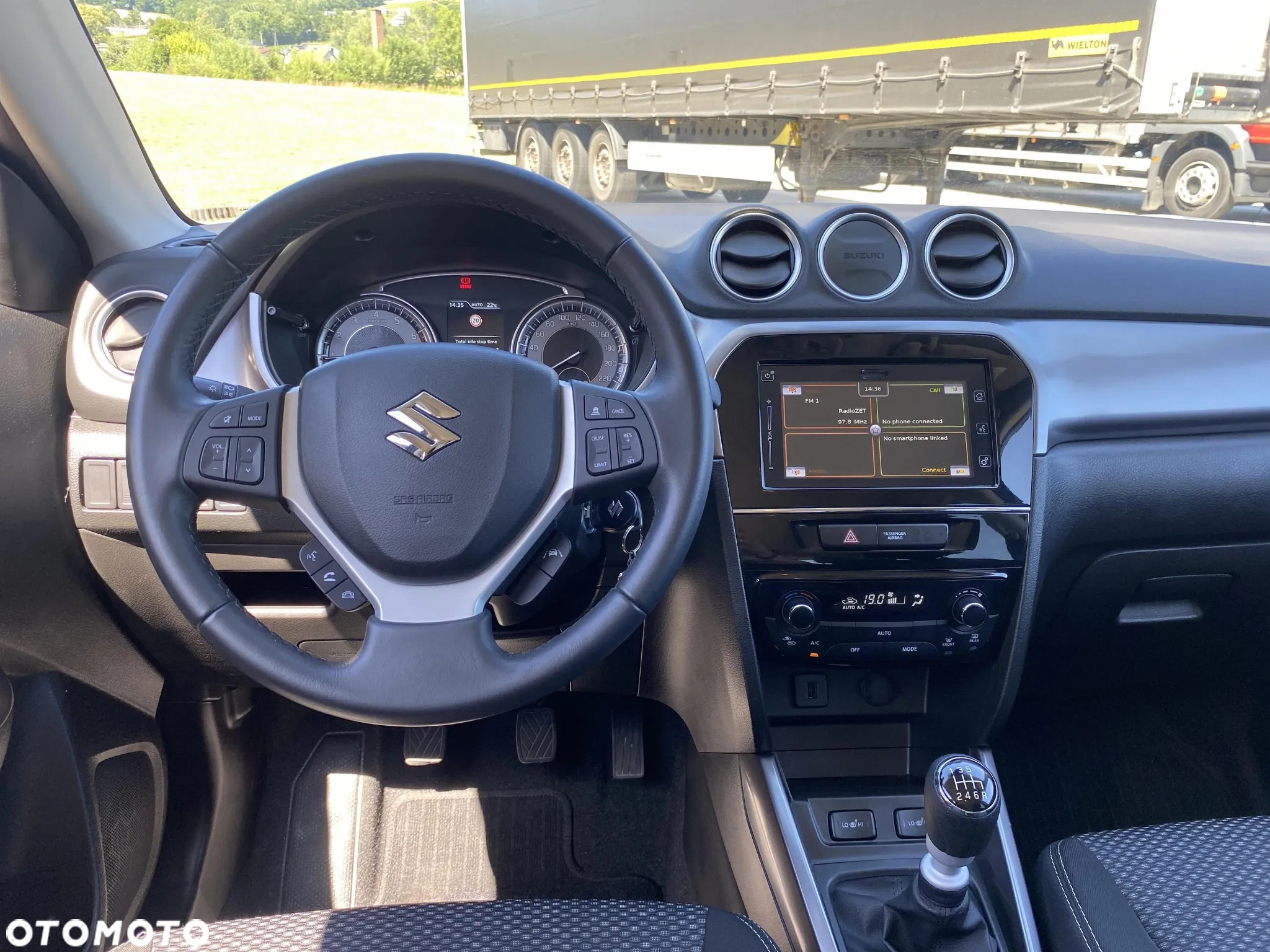 Suzuki Vitara 1.4 Boosterjet SHVS Premium 4WD - 13