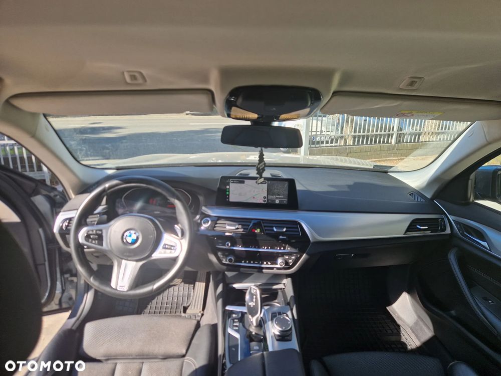 BMW Seria 5 520d xDrive MHEV Sport Line sport - 9