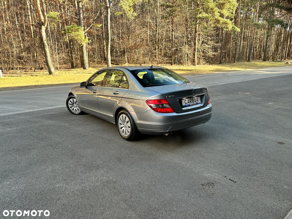 Mercedes-Benz Klasa C 180 Kompressor Automatik BlueEFFICIENCY - 11