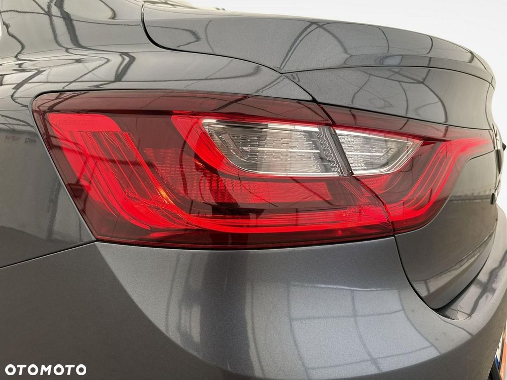 Renault Megane - 30