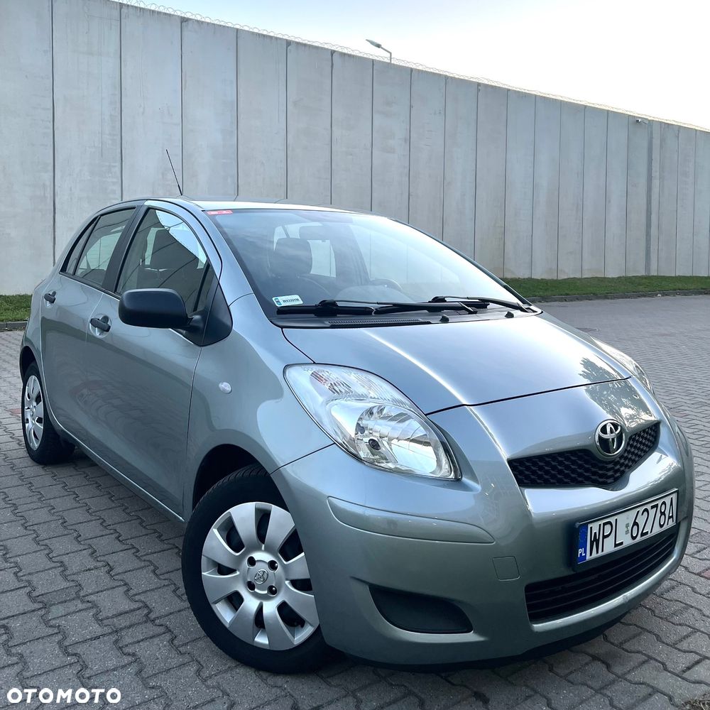 Toyota Yaris 1.33 Luna - 2