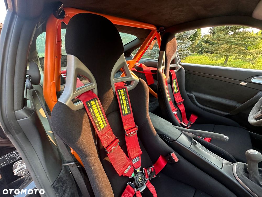 Porsche 911 GT3 RS - 9