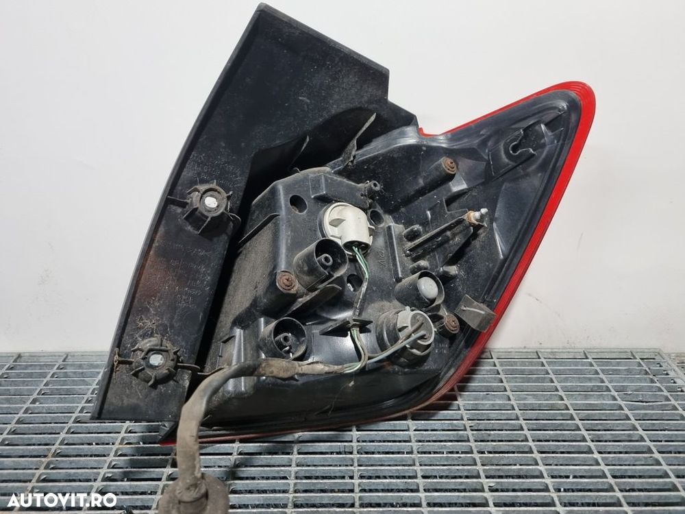 Stop Stanga Mitsubishi ASX 2012 - 2016 SUV 4 Usi (1496) Cu led - 2