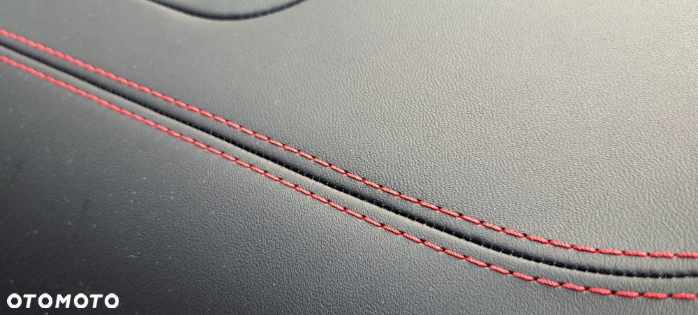 Porsche Cayenne S Diesel Platinum Edition - 18
