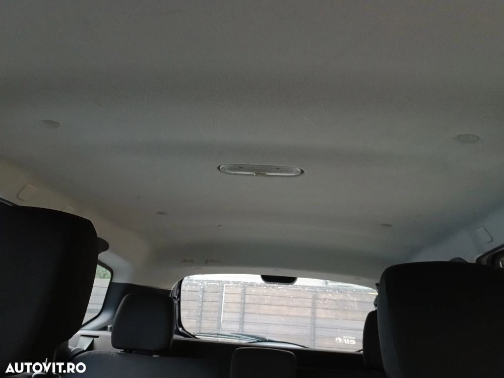 Dacia Duster 1.5 dCi 4x2 Laureate - 13