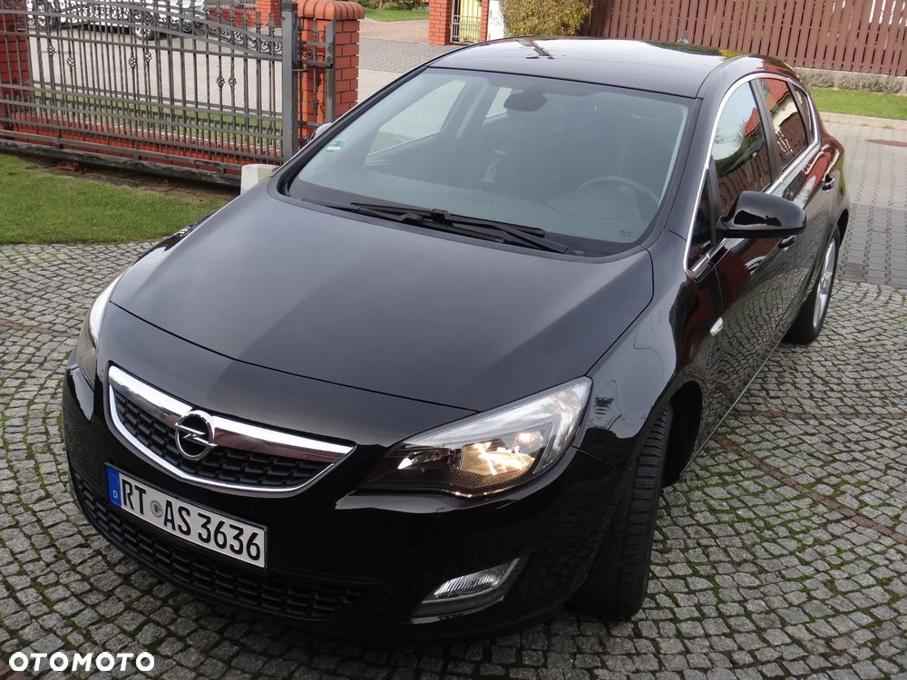 Opel Astra IV 1.4 T Sport - 12