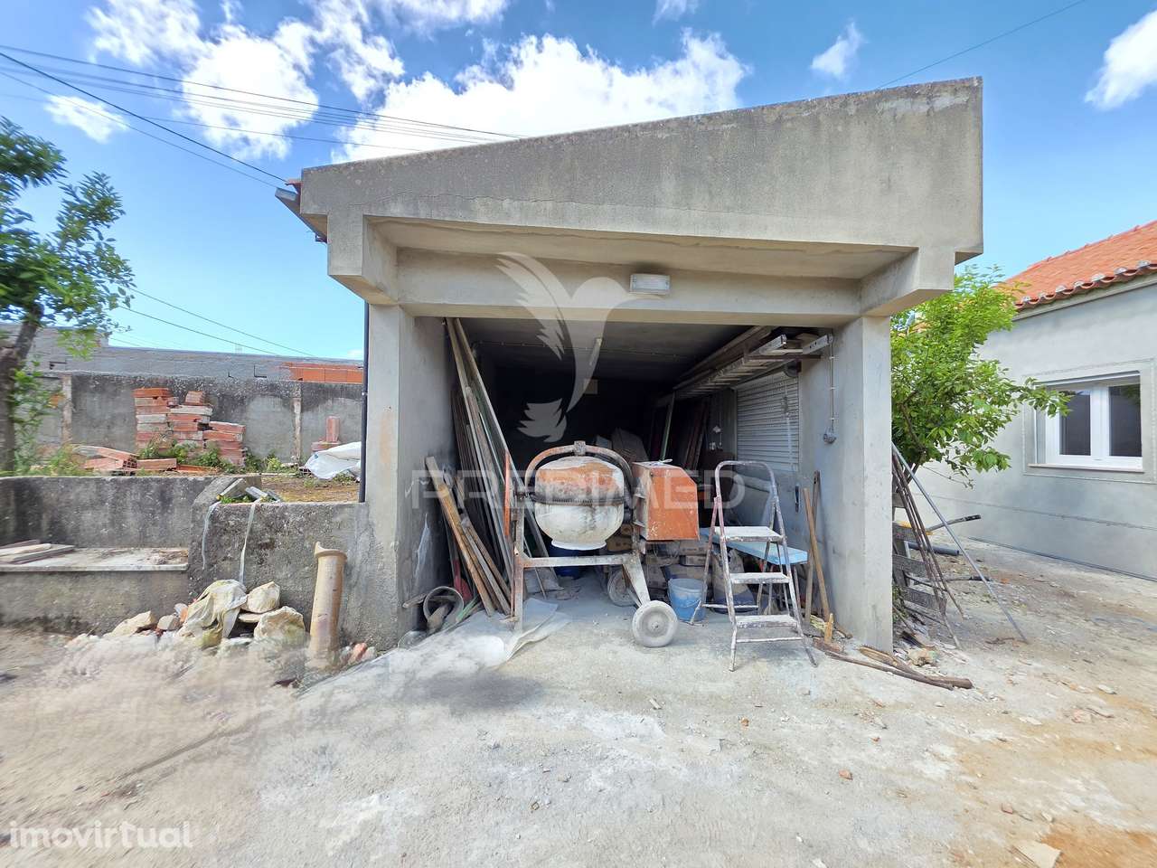 Moradia T3, em fase de Remodelação – Meia Via, Torres Novas - Grande imagem: 3/28