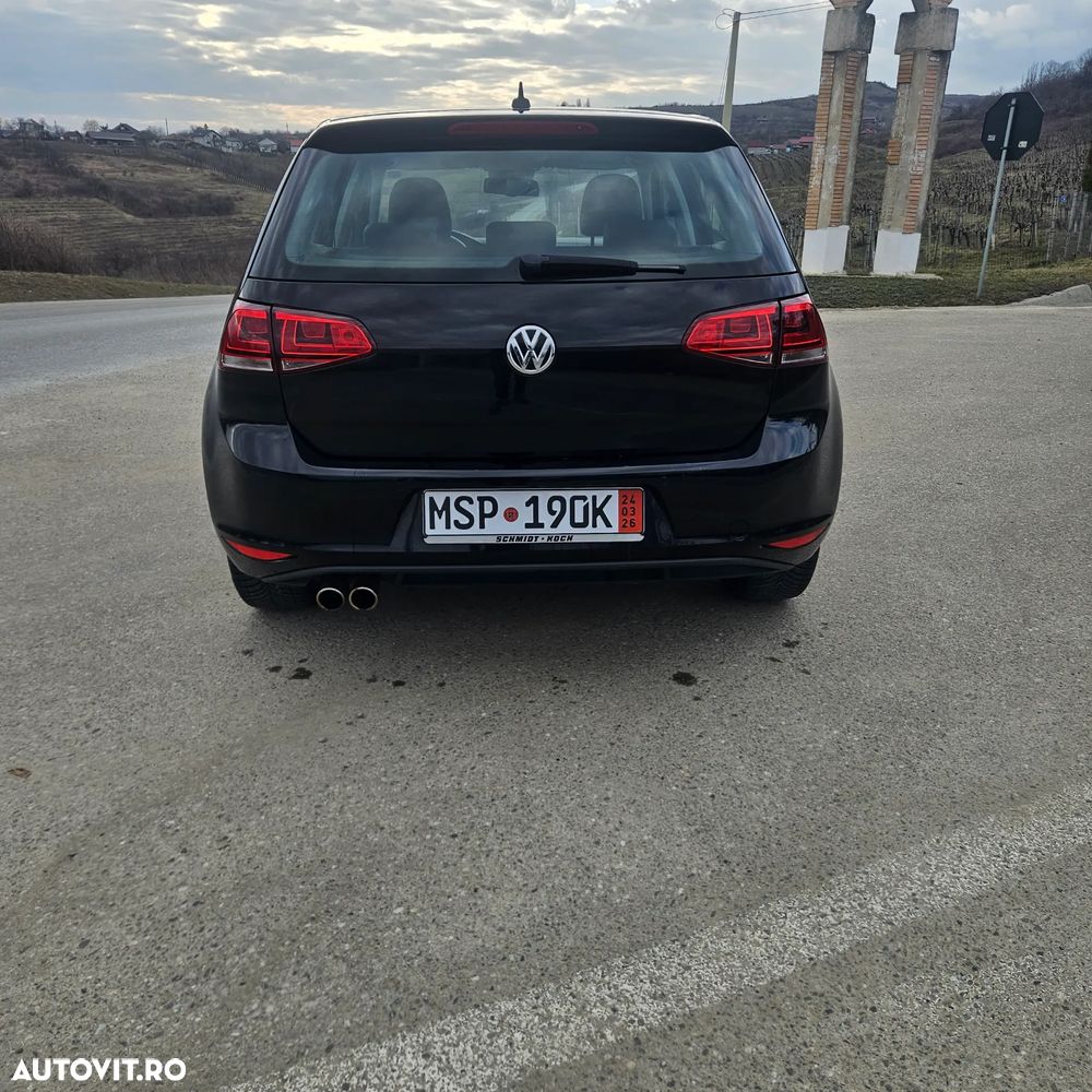 Volkswagen Golf 2.0 TDI (BlueMotion Technology) DSG Highline - 6