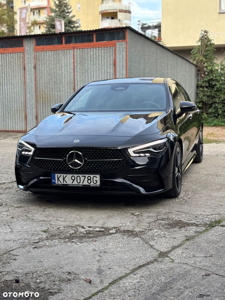 Mercedes-Benz CLA 200 AMG Line 7G-DCT - 20
