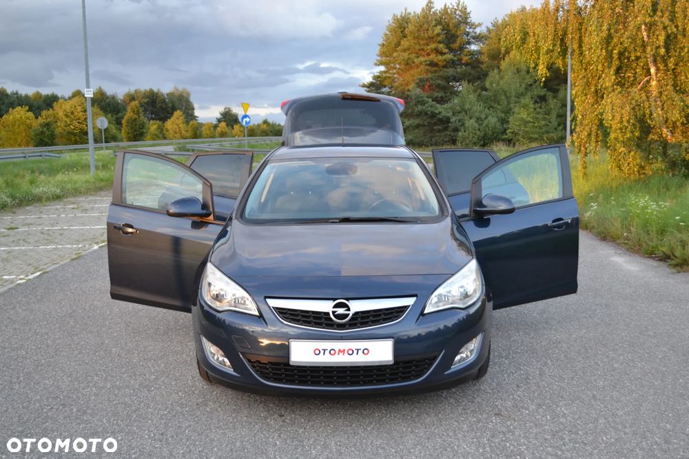 Opel Astra - 31