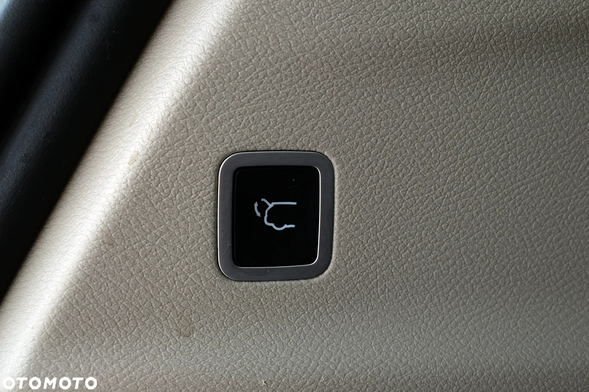 Chrysler Pacifica - 20
