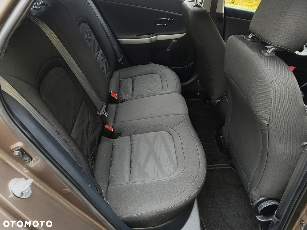 Kia Ceed - 19