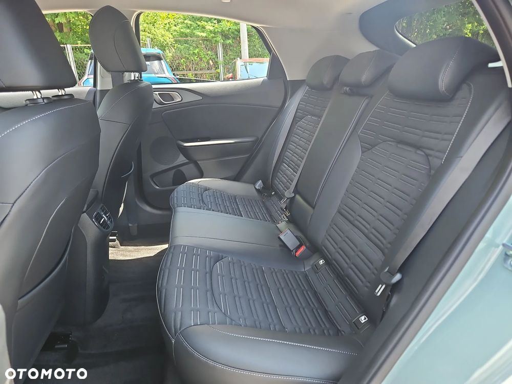 Kia XCeed 1.6 T-GDI L DCT - 16