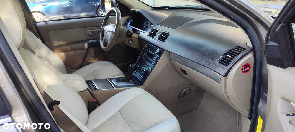 Volvo XC 90 - 7