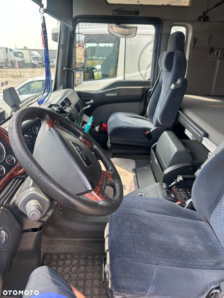 MAN TGA 18.530 - 14