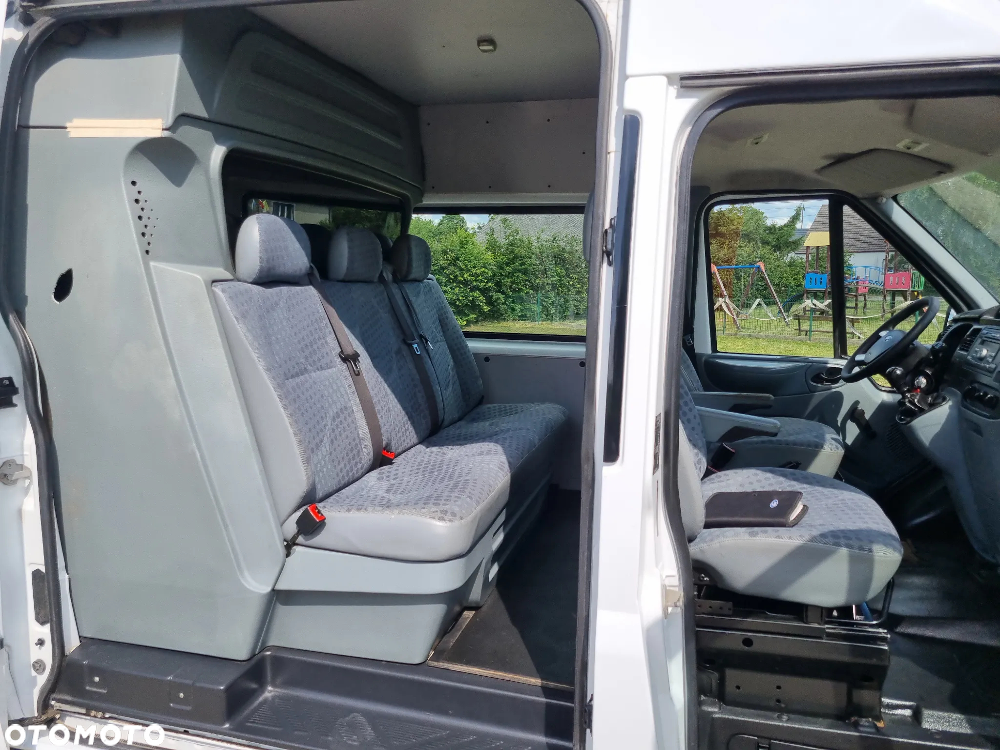 Ford Transit - 11