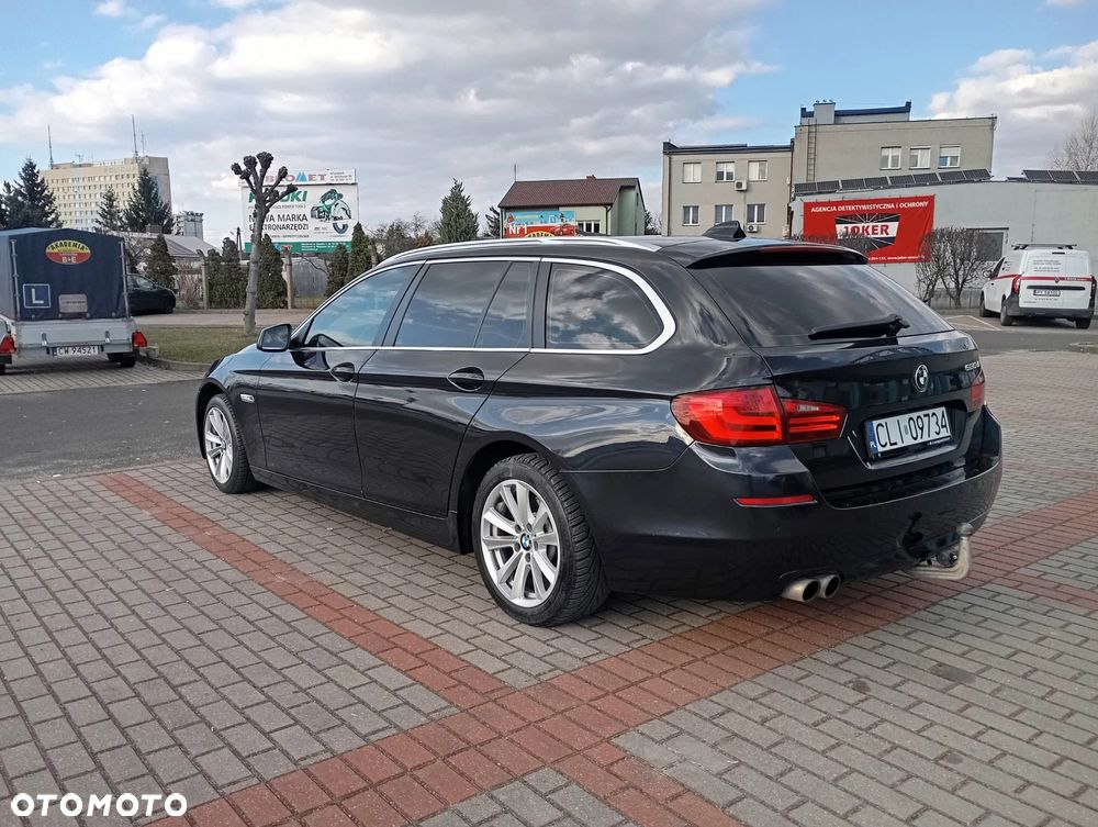 BMW Seria 5 520d - 12