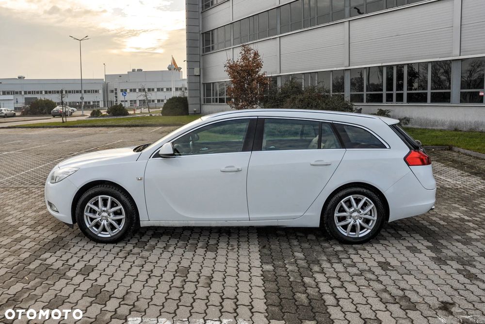 Opel Insignia - 2