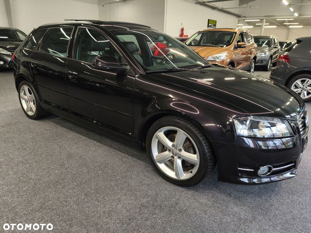 Audi A3 Sportback 2.0 TDI DPF S line Sportpaket plus - 3