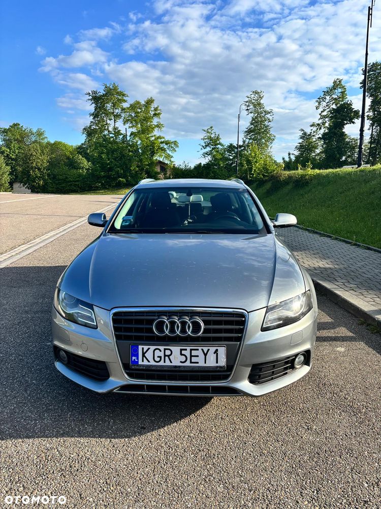 Audi A4 Avant - 6