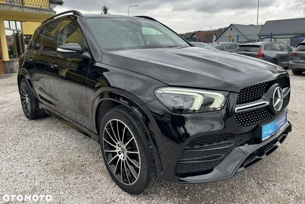 Mercedes-Benz GLE 300 d 4Matic 9G-TRONIC AMG Line - 3