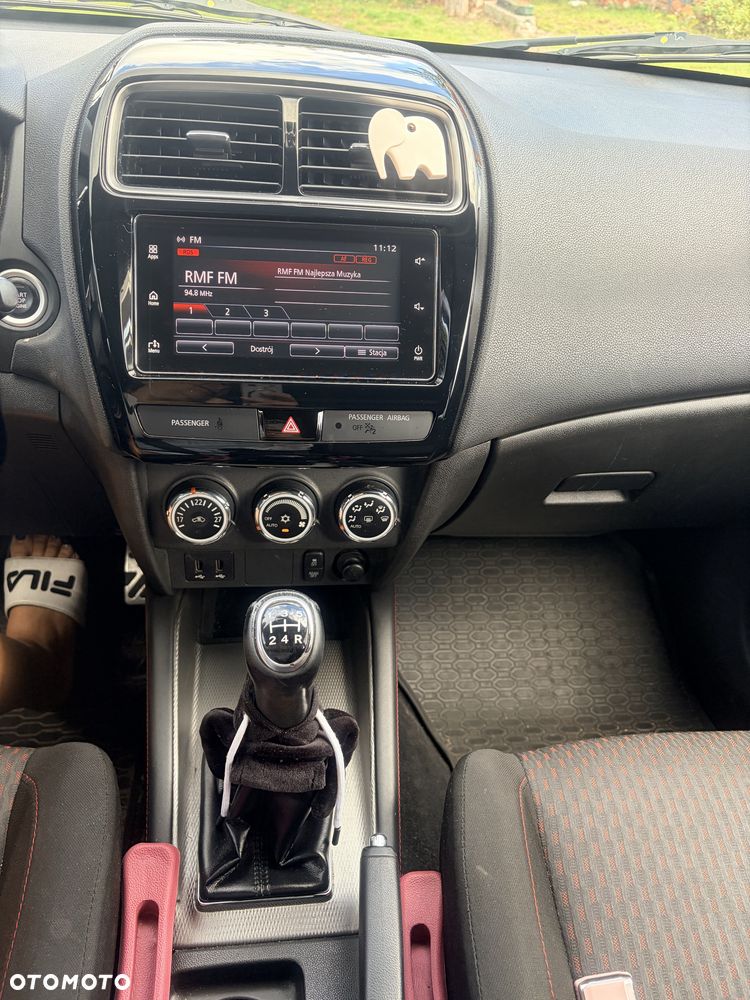 Mitsubishi ASX - 8