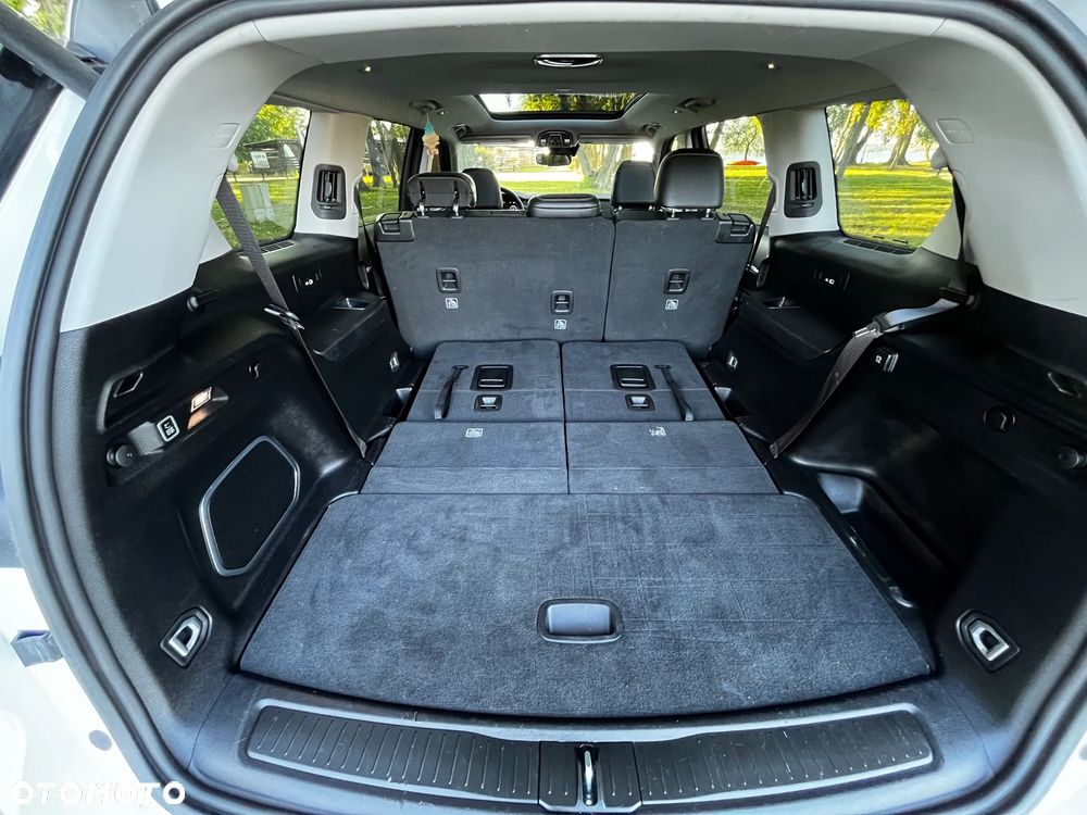 Jeep Grand Cherokee - 18