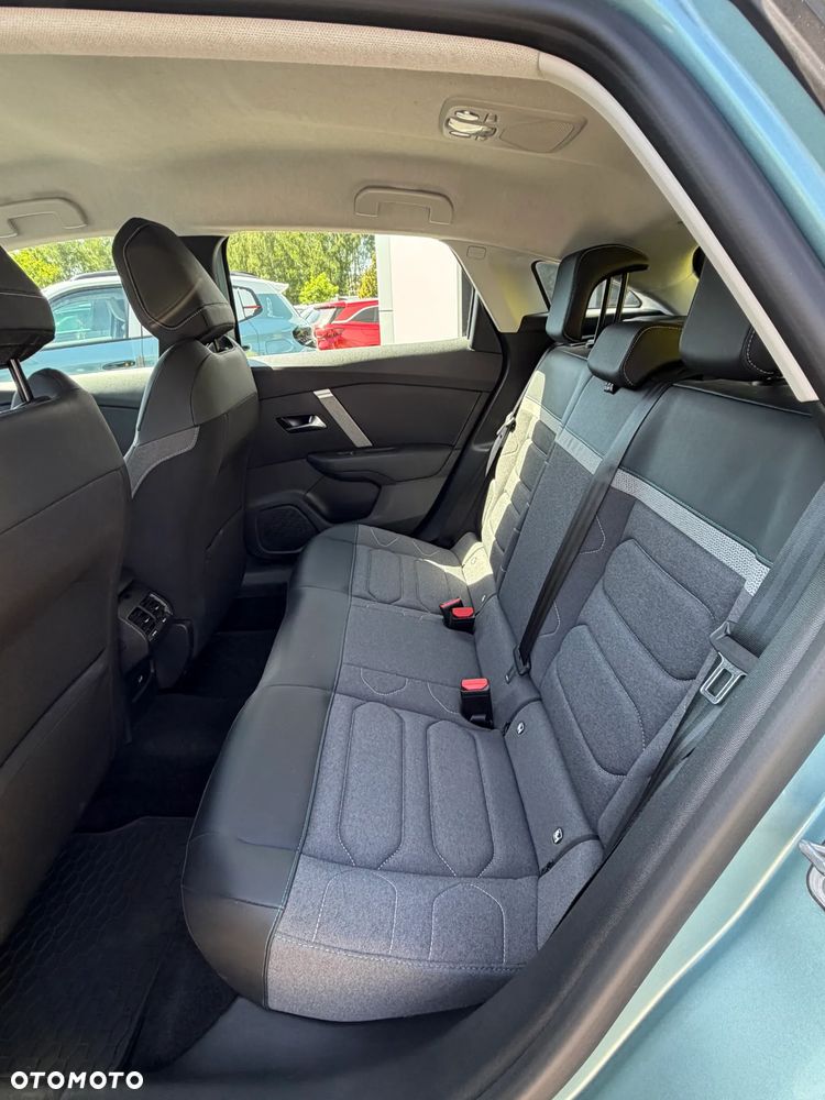 Citroën C4 1.2 PureTech Plus S&S EAT8 - 12
