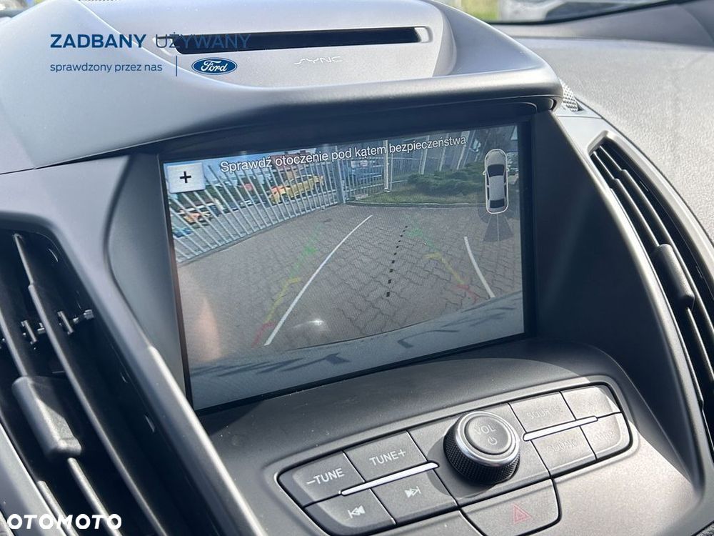 Ford Kuga 1.5 EcoBoost 2x4 ST-Line - 13