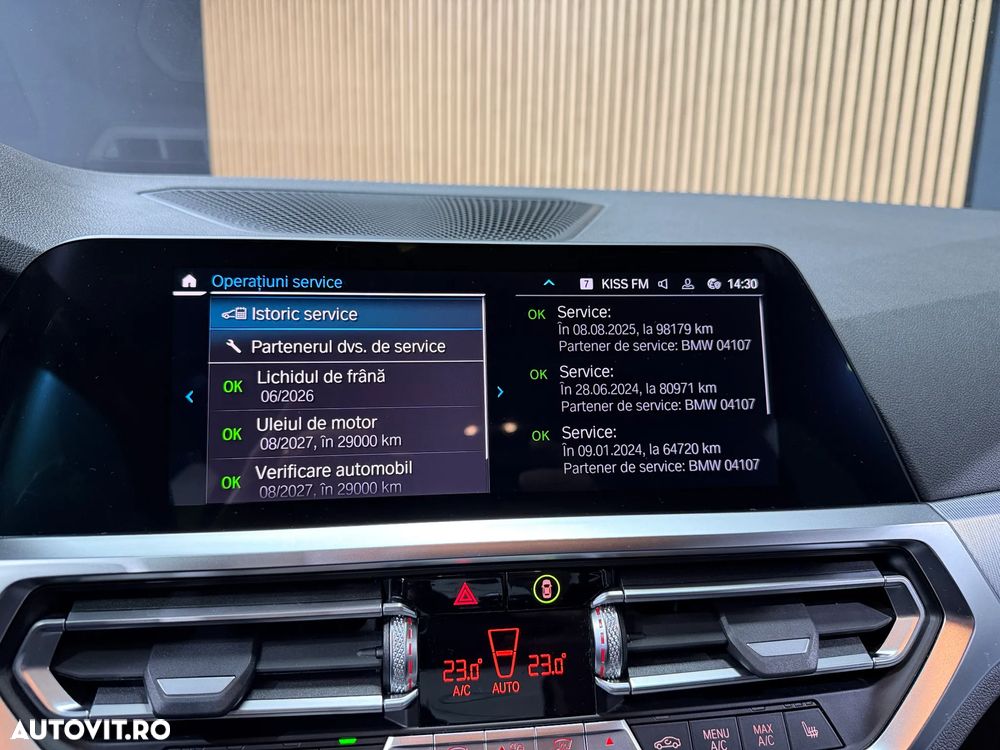 BMW Seria 3 330e Aut. M Sport - 16