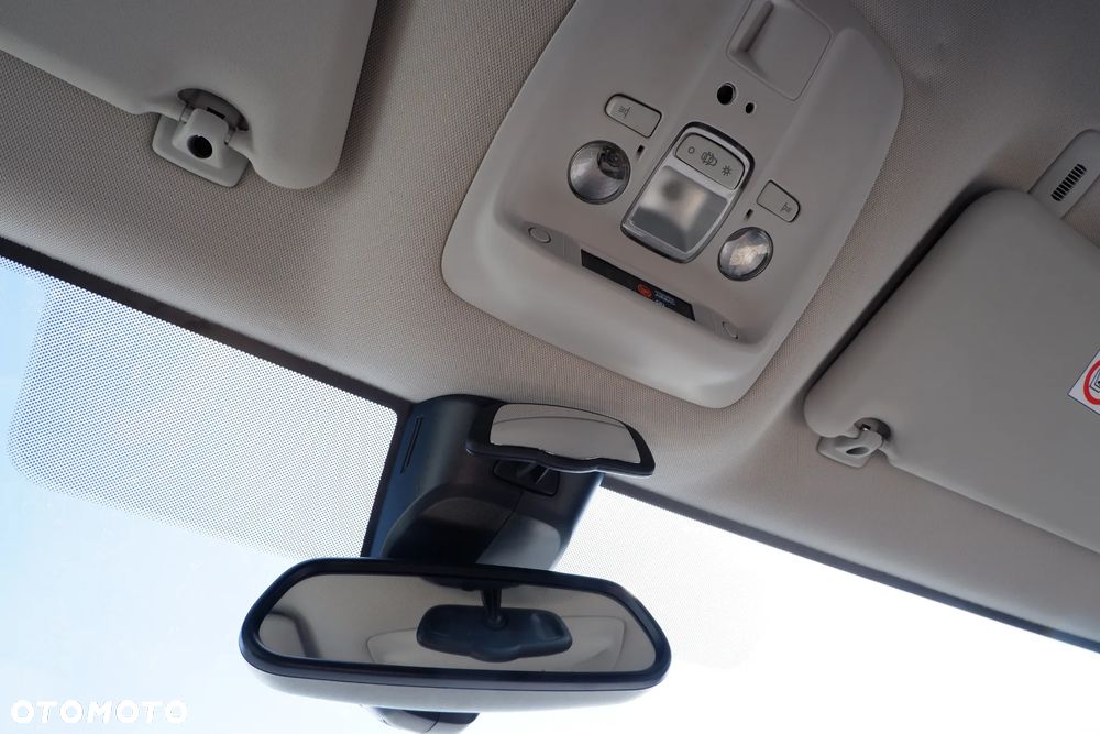 Toyota Proace Verso - 19