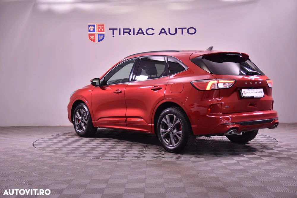 Ford Kuga - 4