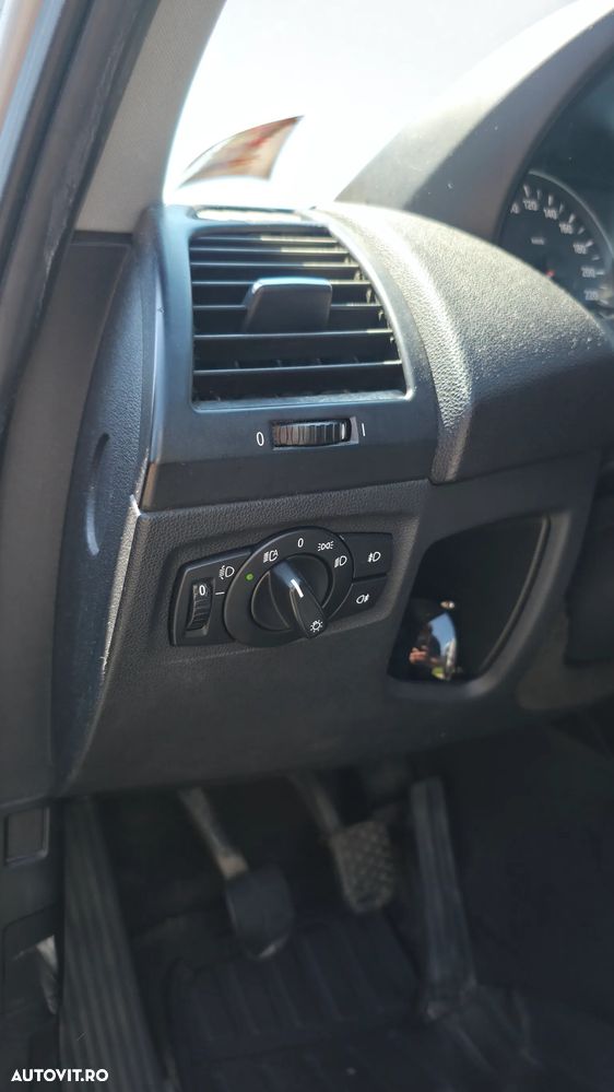 BMW Seria 1 118d - 8