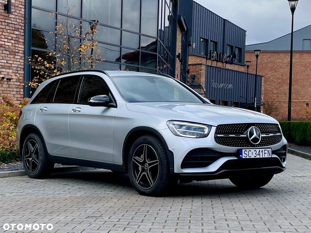 Mercedes-Benz GLC 220 d 4Matic 9G-TRONIC AMG Line - 3