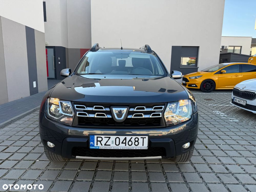 Dacia Duster 1.6 SCe Laureate S&S - 9