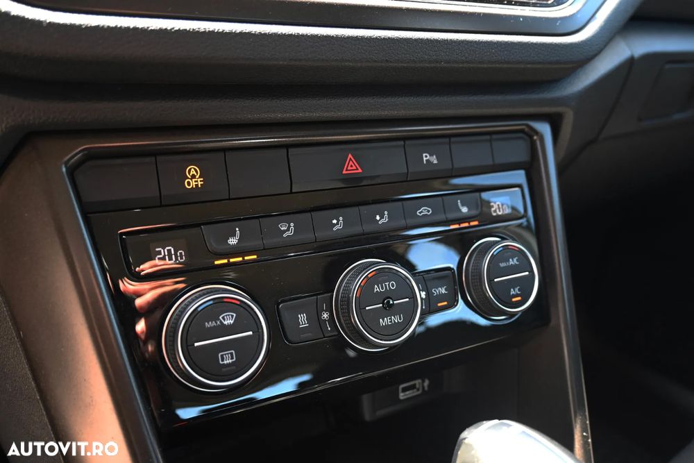 Volkswagen T-Roc 2.0 TDI SCR 4MOTION DSG Style - 26