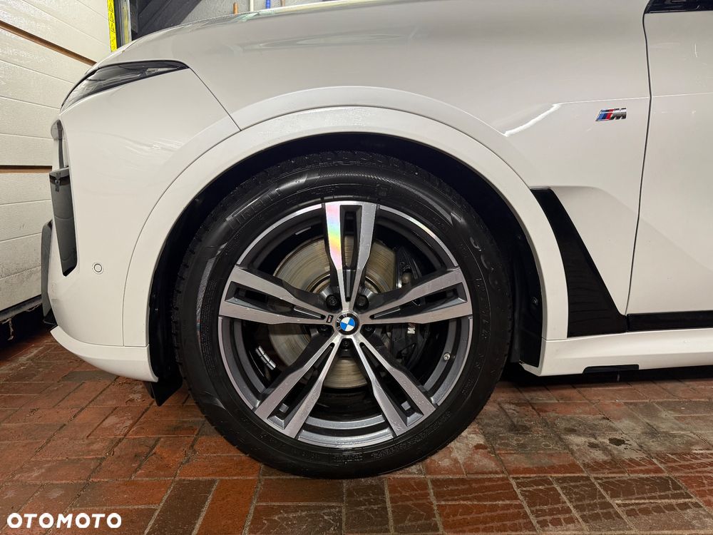 BMW X7 - 17