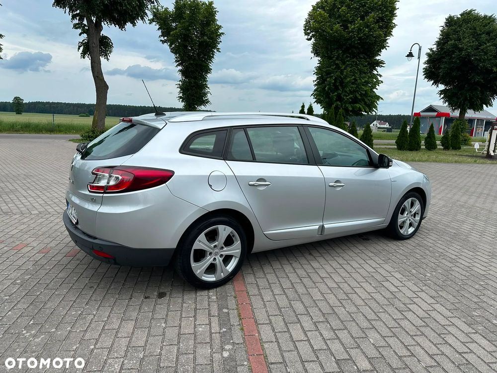 Renault Megane ENERGY dCi 110 Start & Stop LIMITED - 5