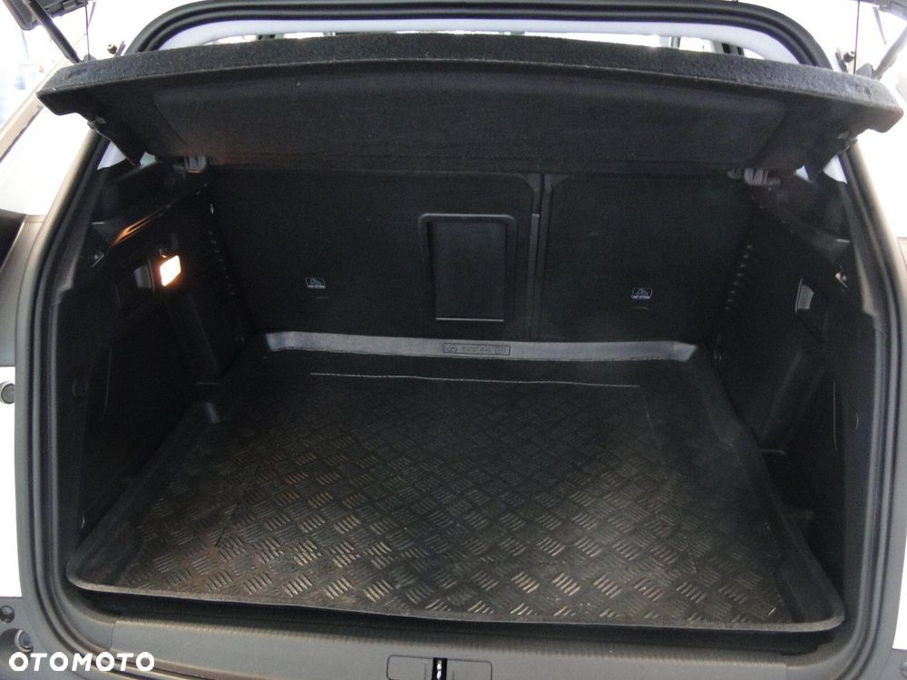 Peugeot 3008 - 12