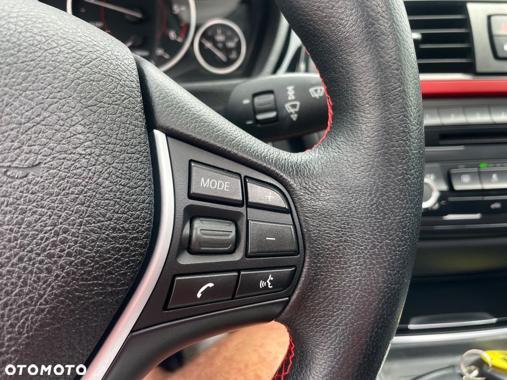 BMW Seria 3 318d DPF Edition Sport - 23