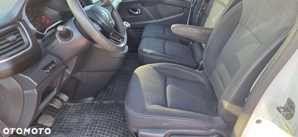 Renault Trafic - 7