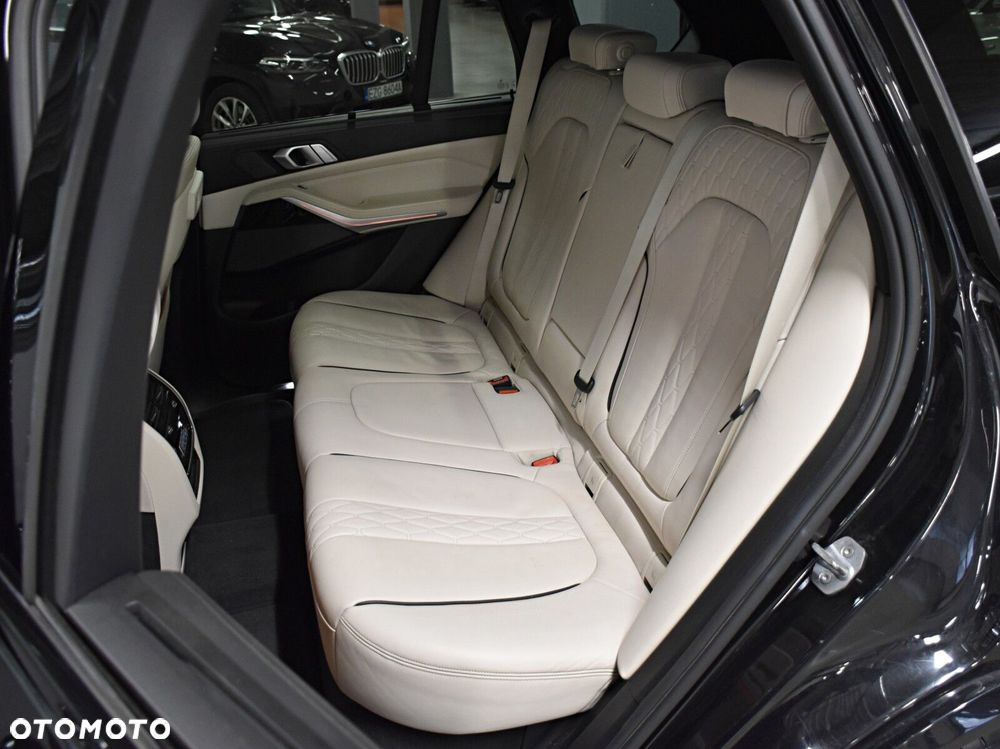 BMW X5 xDrive40i sport - 13