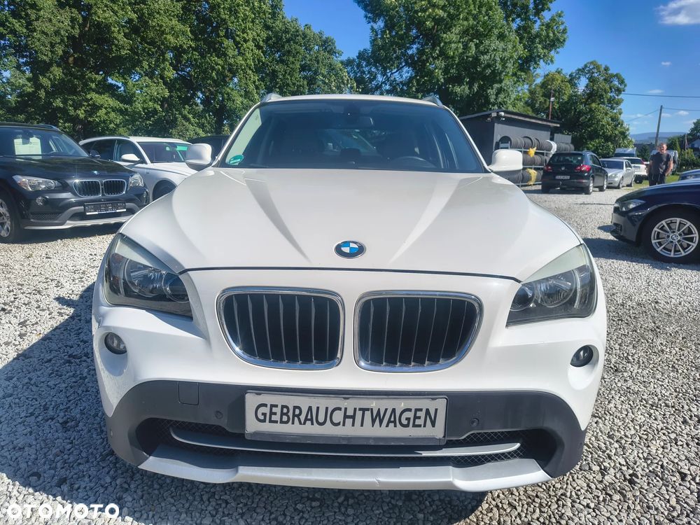 BMW X1 xDrive20d Sport Line - 3